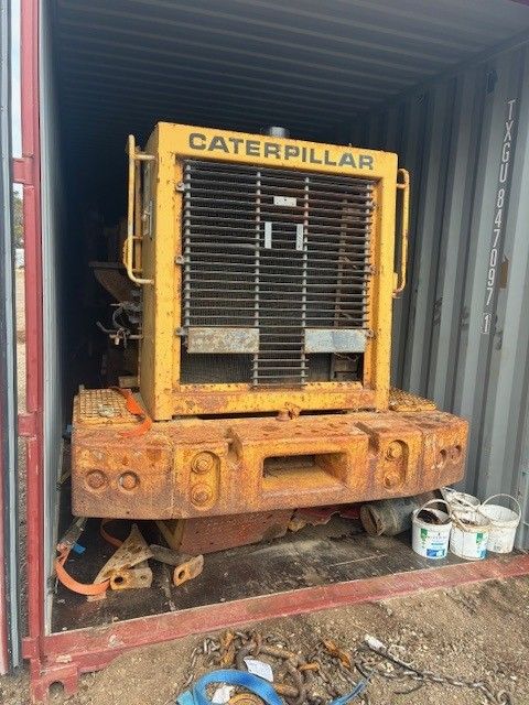 Wheel Loaders packing – CAT 966D wheel loader packed in a 40ft high cube